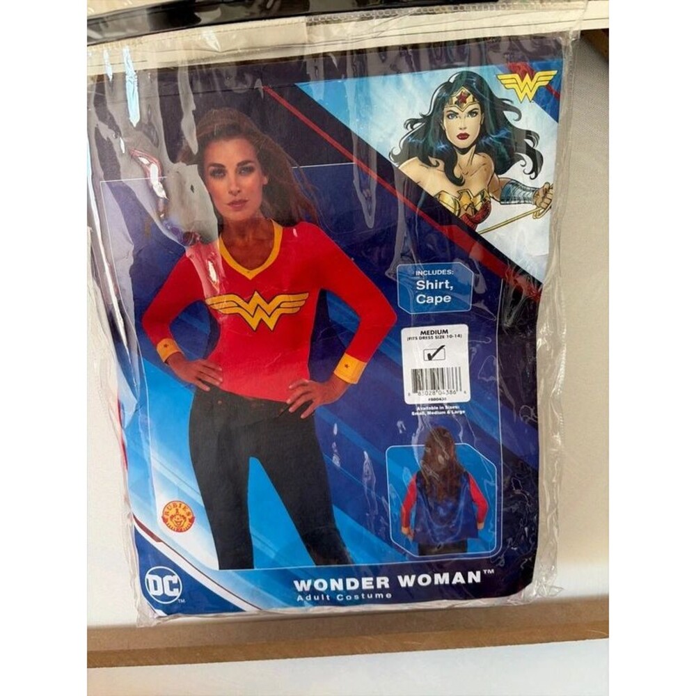 Wonder women adult costume Halloween size medium 10-14